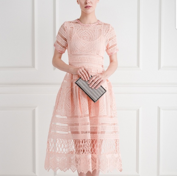 Alexis Dresses & Skirts - NWOT ALEXIS Alanna Peach Lace Midi Dress